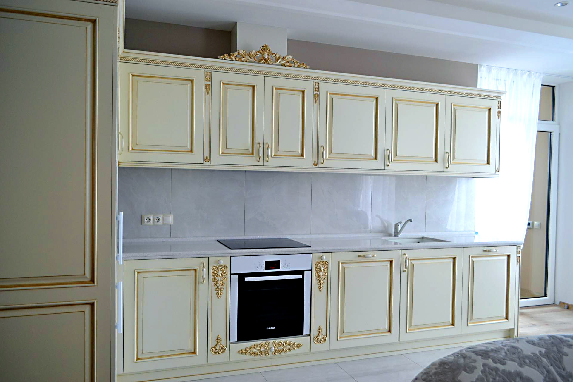 Мебель в кухню столовую